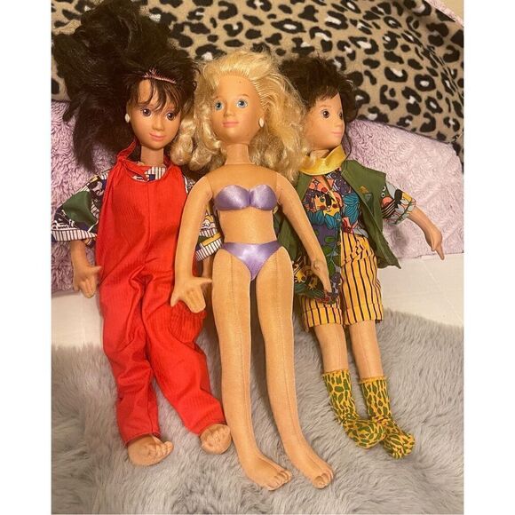 Lot of 3 Mattel 1986 Hot Looks Dolls - Picture 1 of 15